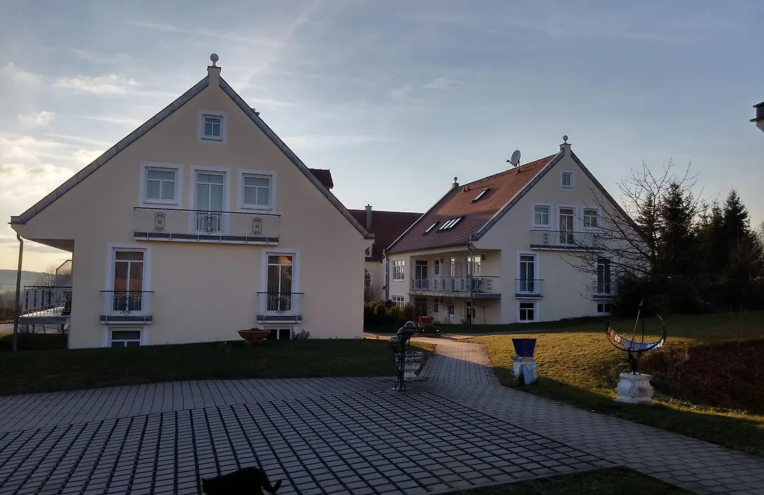 ausZEIT - Ihr Sibyllenbad Gästehaus-1